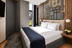 Executive Suite with Terrace